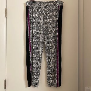 Soma pajama capri pants size Large